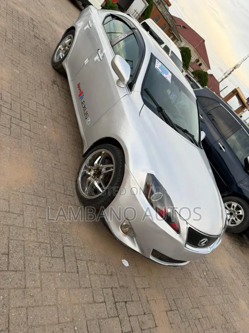 Lexus IS 2008 Silver