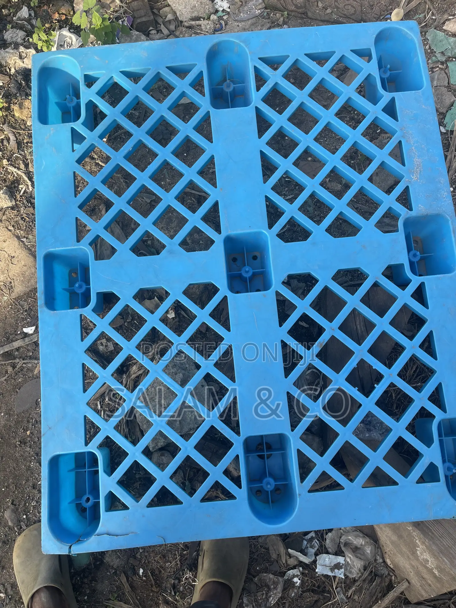 110cm X 100cm Heavy-Duty Plastic Pallet – Industrial Storage Pallet