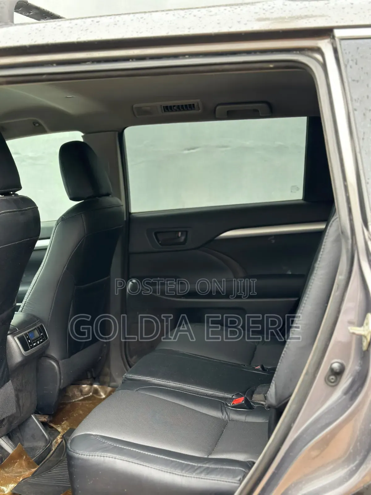Toyota Highlander LE 4dr SUV (2.7L 4cyl 6A) 2015 Gray
