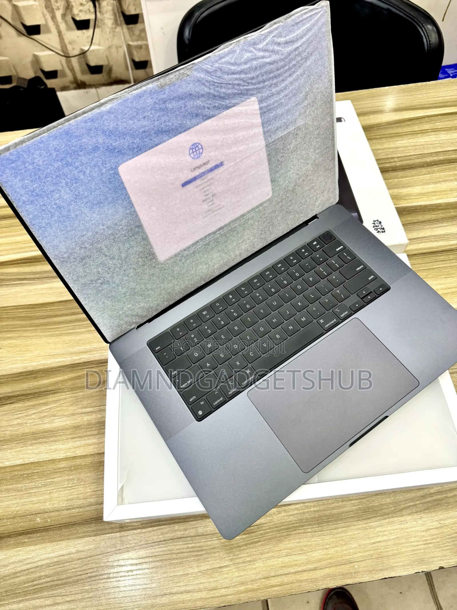 Laptop Apple MacBook Pro 2024 M4 Pro 24GB Apple M4 Pro HDD+SSD 512GB