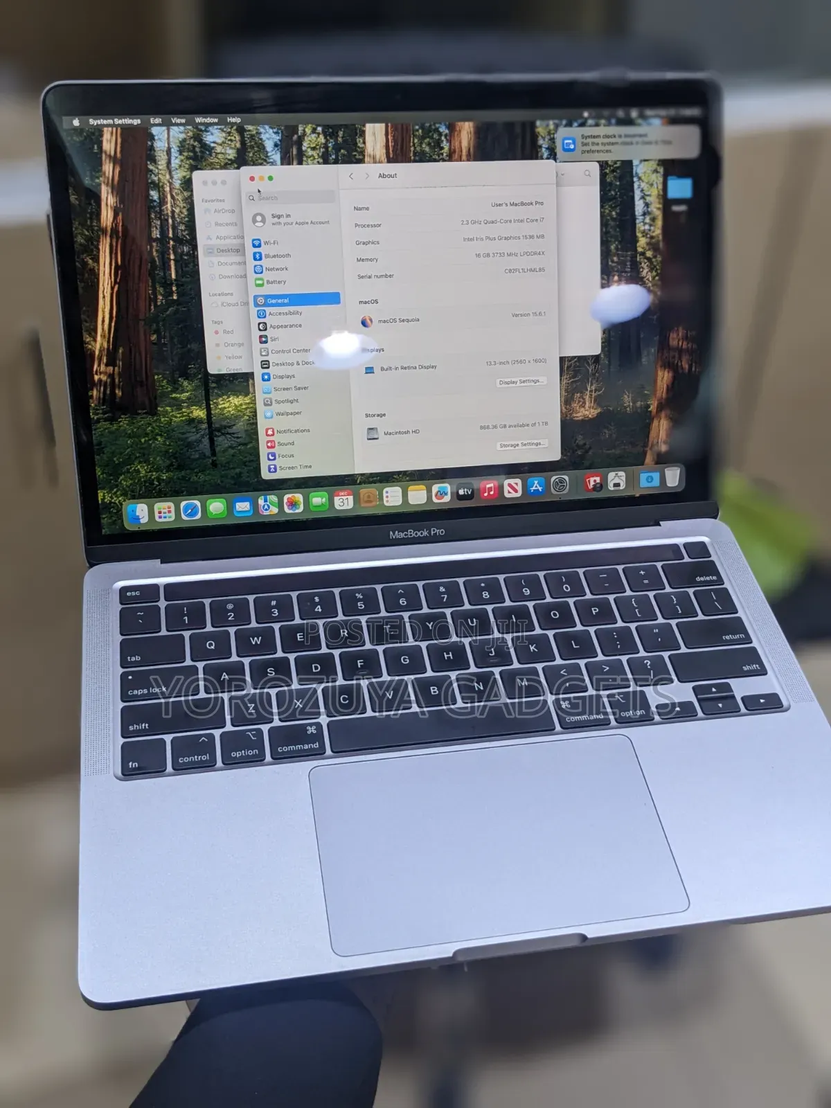 Laptop Apple MacBook Pro 2020 16GB Intel Core i7 SSD 1T
