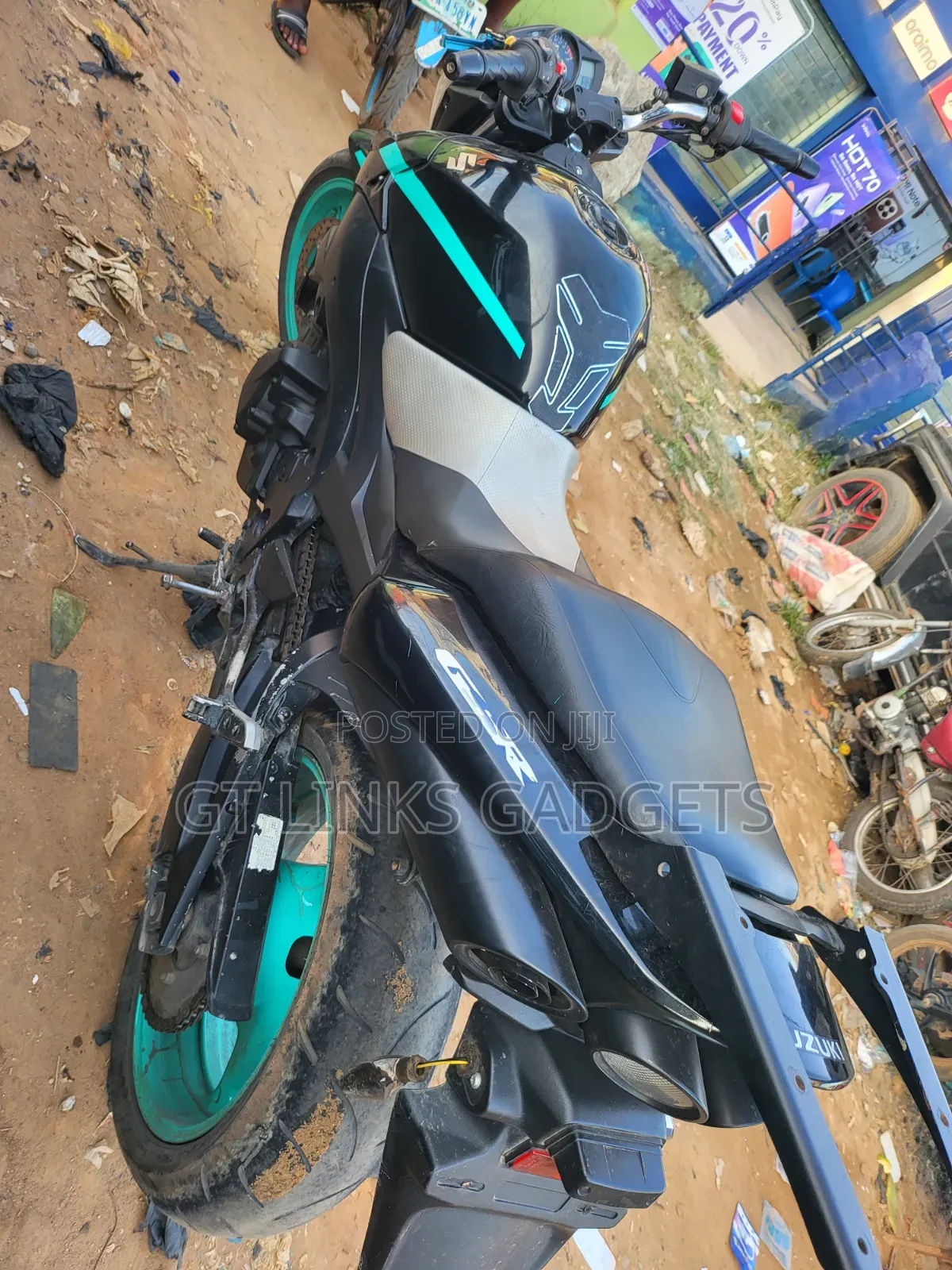 Suzuki GSR 2015 Black