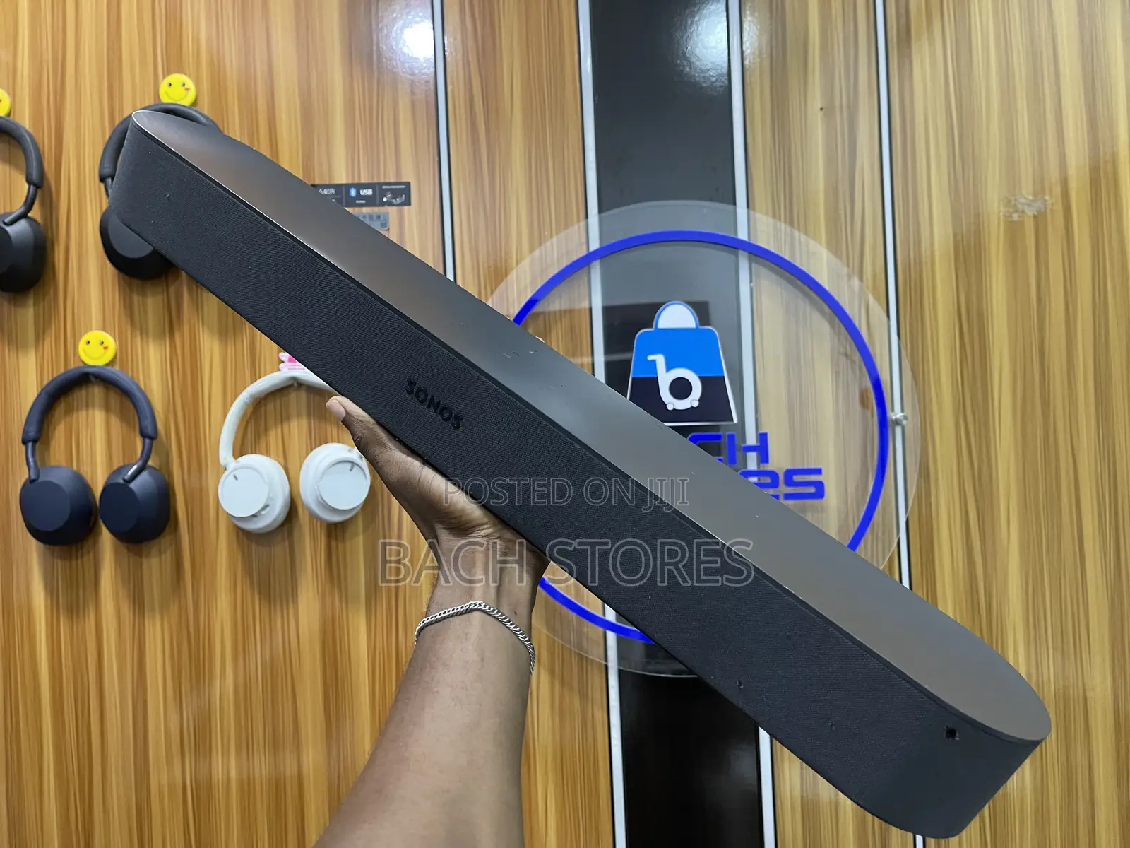 Sonos Beam Wireless Soundbar With Alexa Gen 1