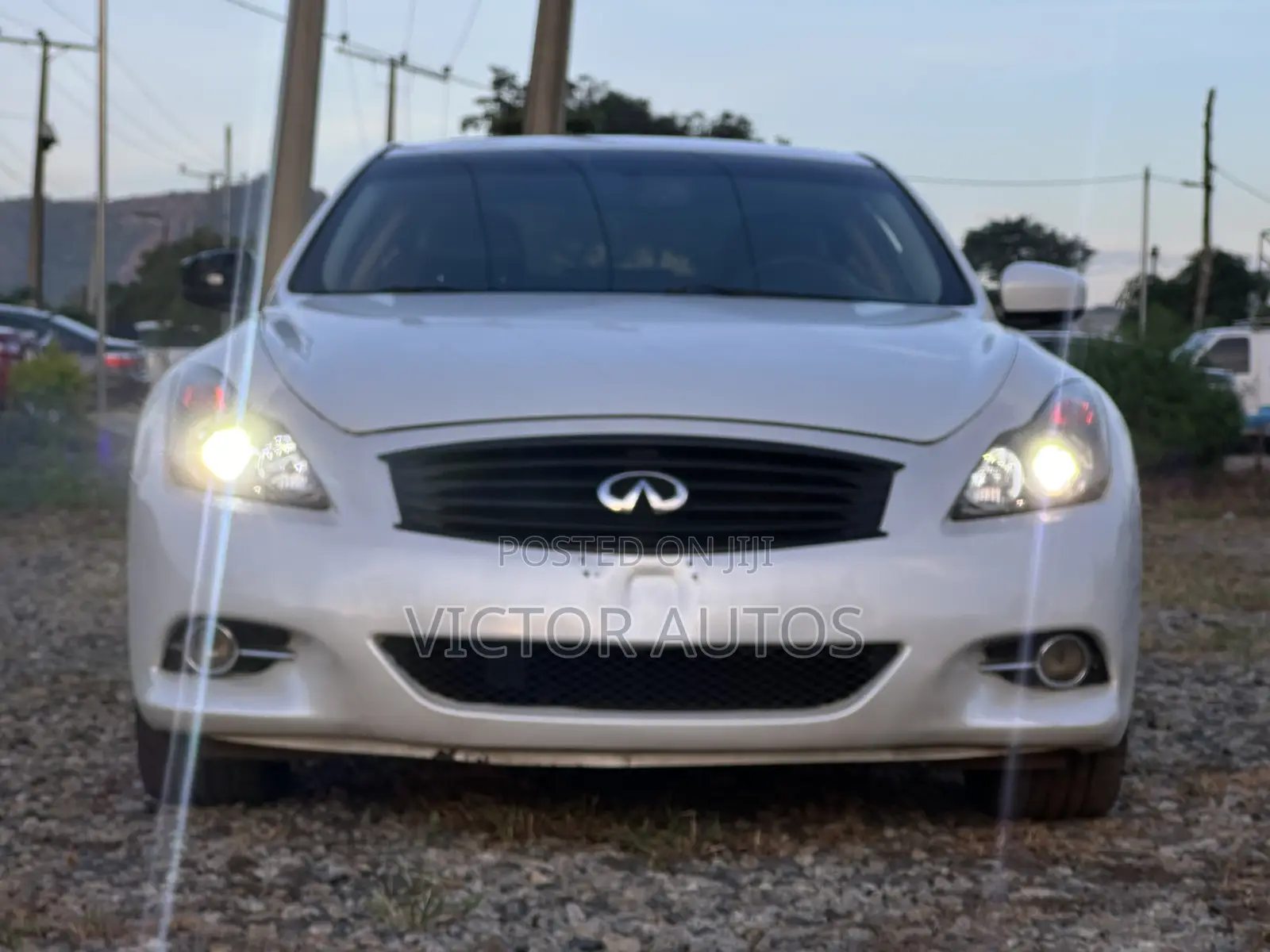 Infiniti G 2011 White