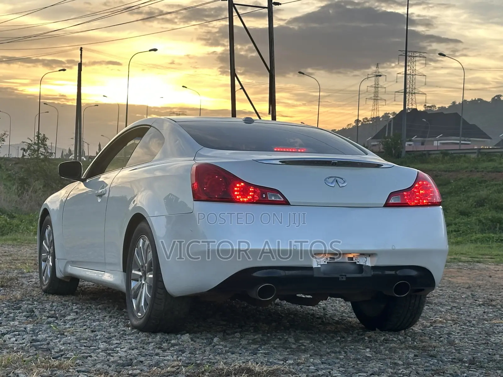 Infiniti G 2011 White