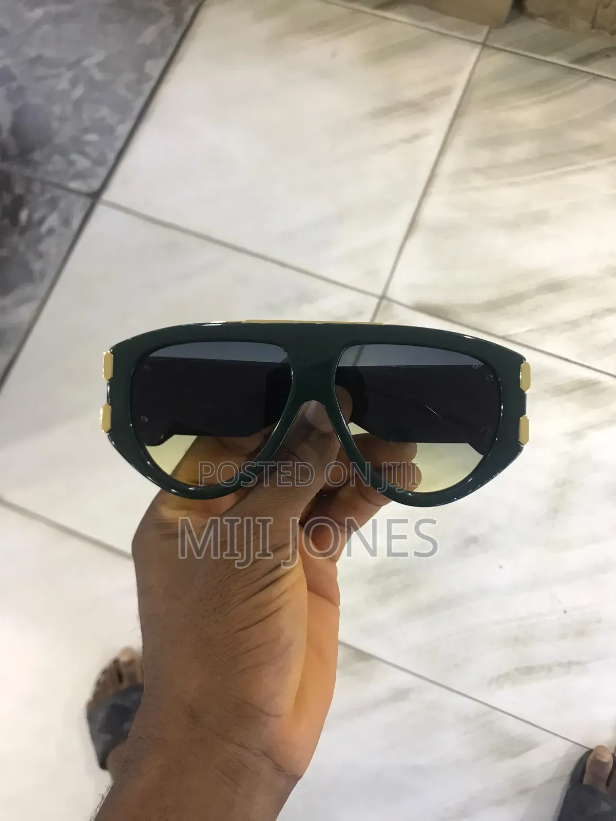 "Philipp Plein Luxury Oversized Sunglasses Bold/Oversized Styles