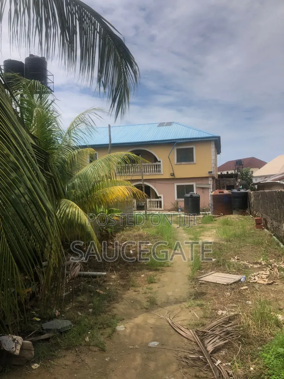 2bdrm Block of Flats in Satellite Town for sale