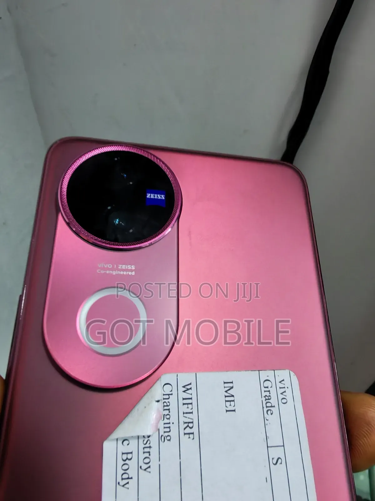 Vivo V50 256 GB Bronze
