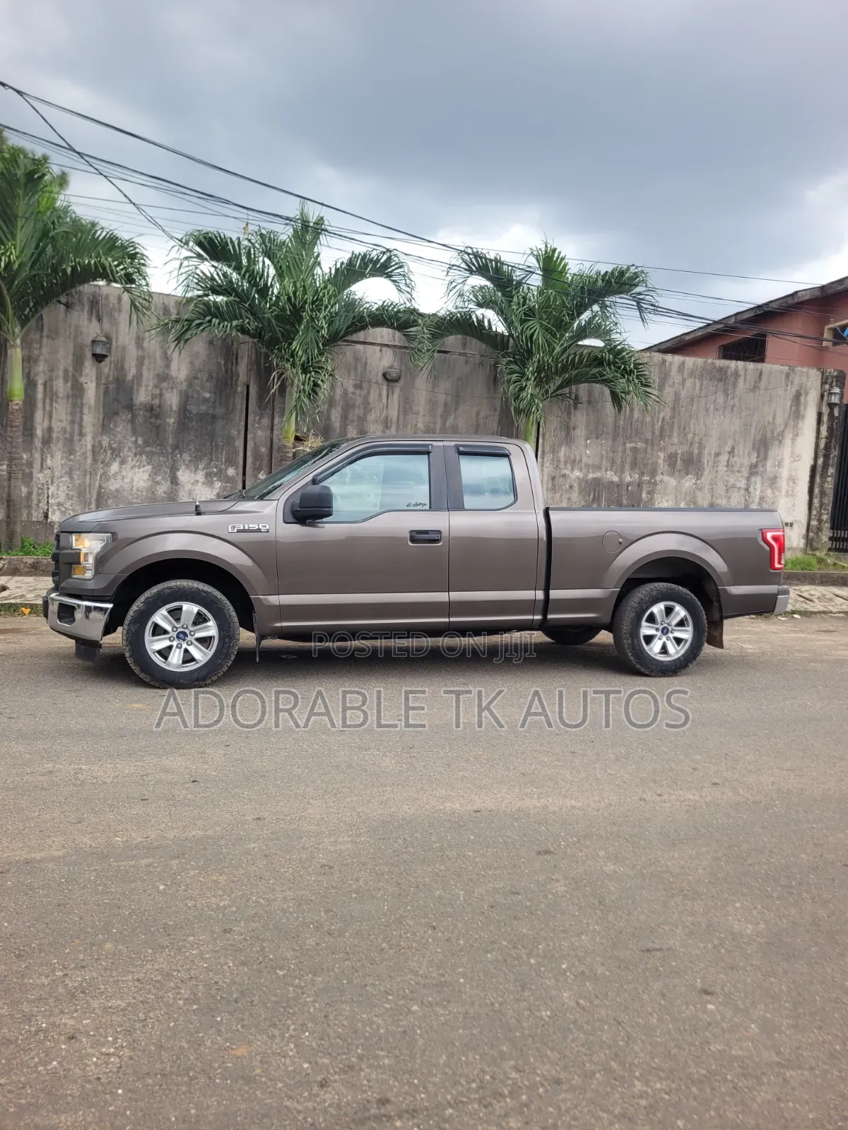 Ford F-150 XLT 4dr SuperCrew 4WD 6.5 ft. SB (5.0L 8cyl 6A) 2015 Brown