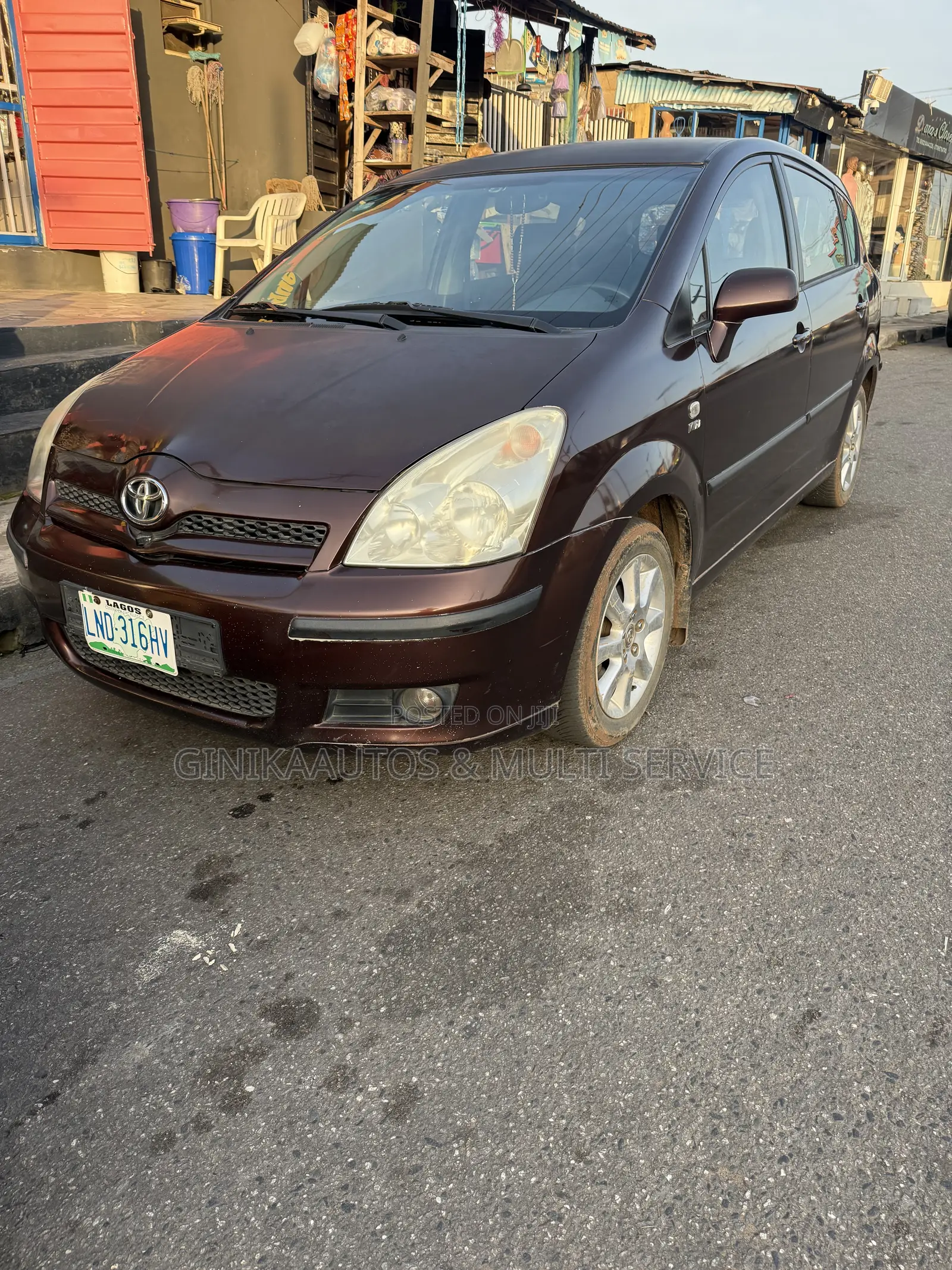 Toyota Corolla Verso 1.6 2003 Brown
