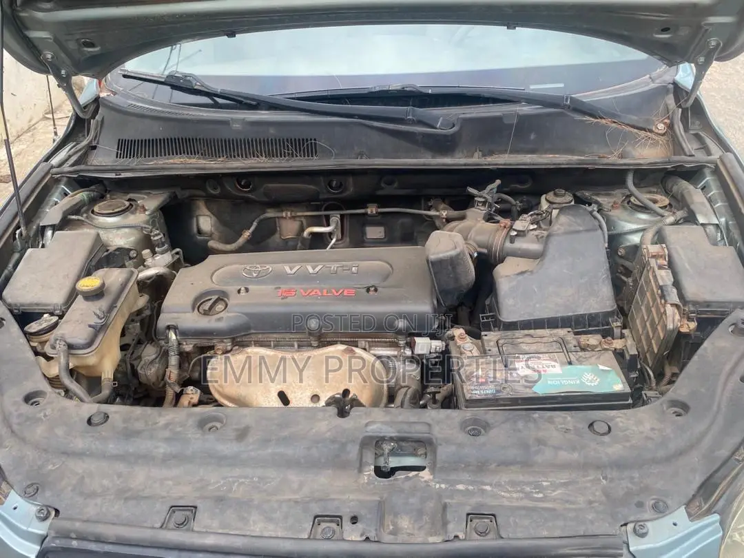 Toyota RAV4 2008 Ivory