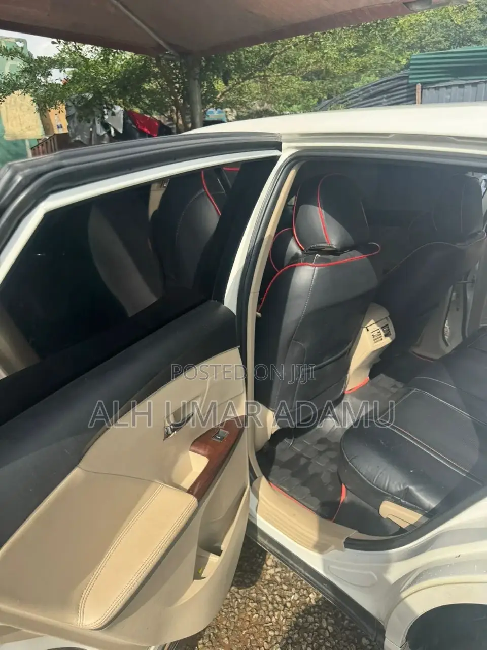 Toyota Venza 2011 White
