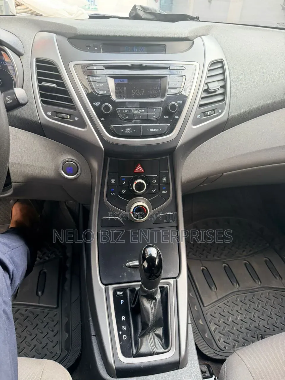 Hyundai Elantra 2014 Black