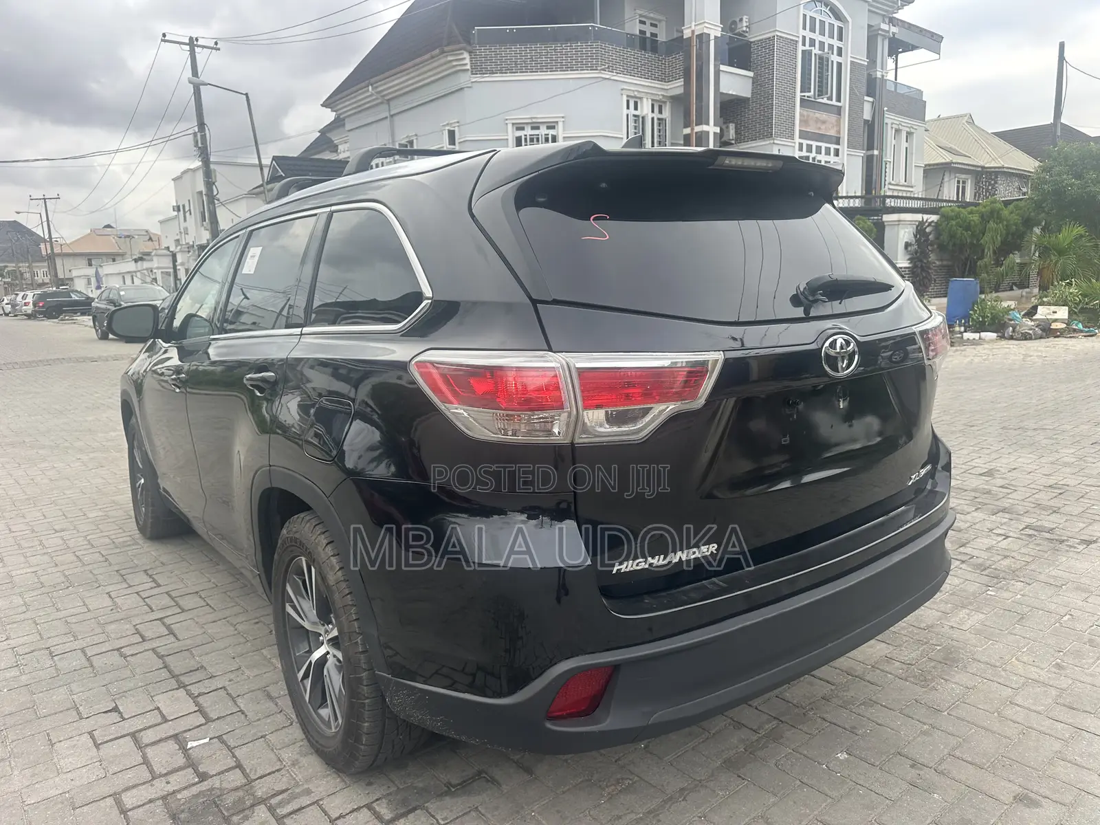 Toyota Highlander XLE V6 4x4 (3.5L 6cyl 6A) 2016 Black