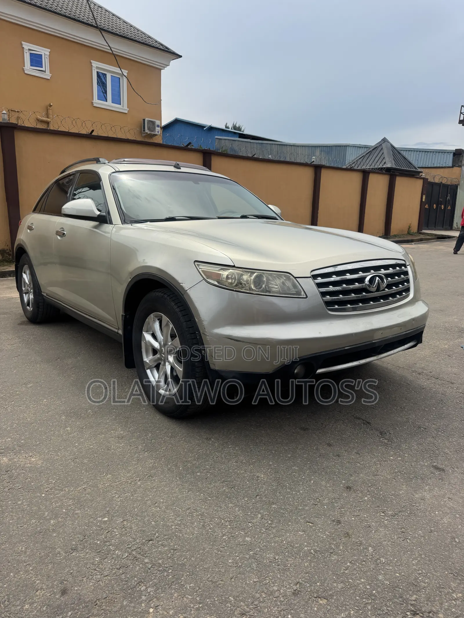 Infiniti FX35 Base 4x2 (3.5L 6cyl 5A) 2008 Gold