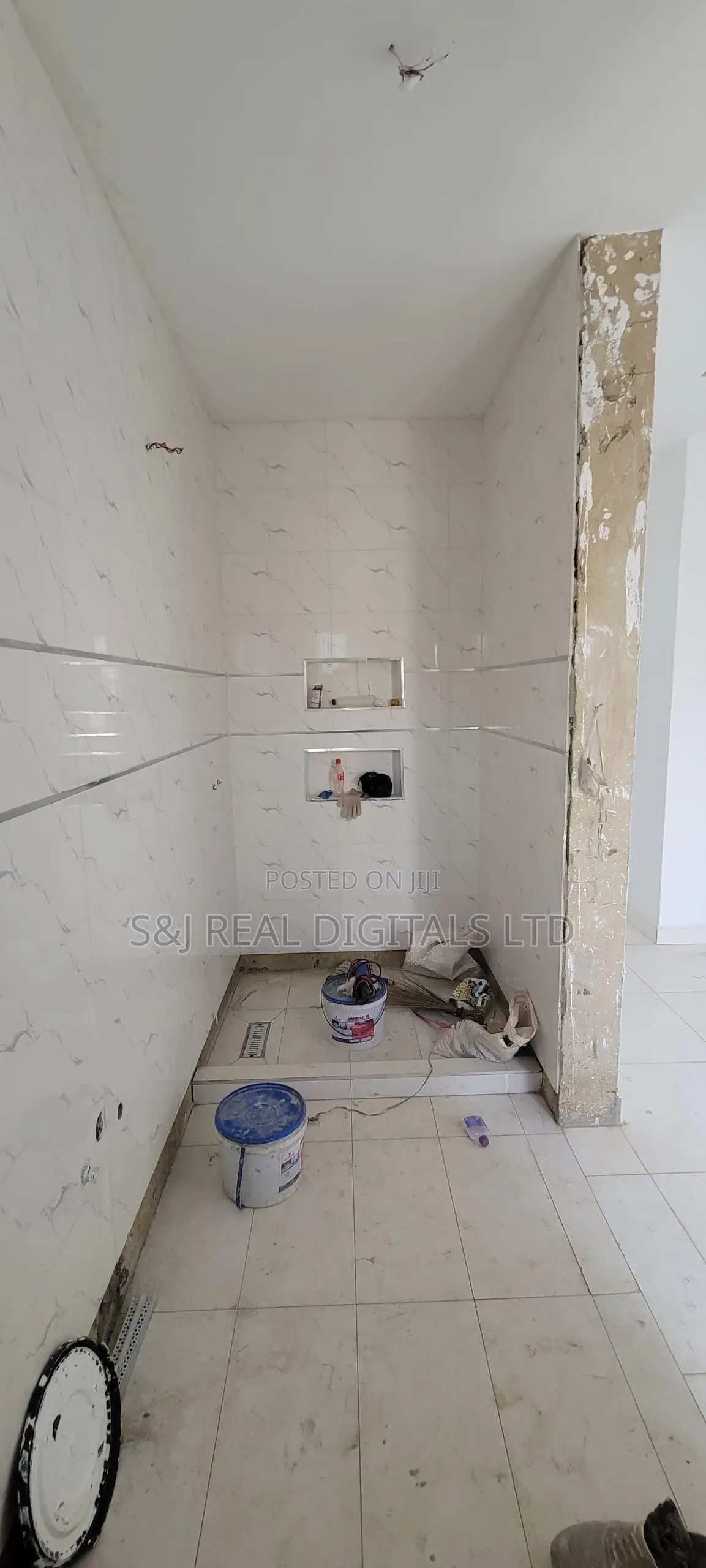 5bdrm Duplex in Katampe Extension for sale