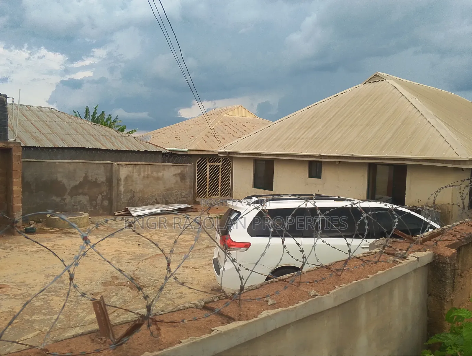 Furnished 3bdrm Block of Flats in Ganmo, Ifelodun-Kwara for sale