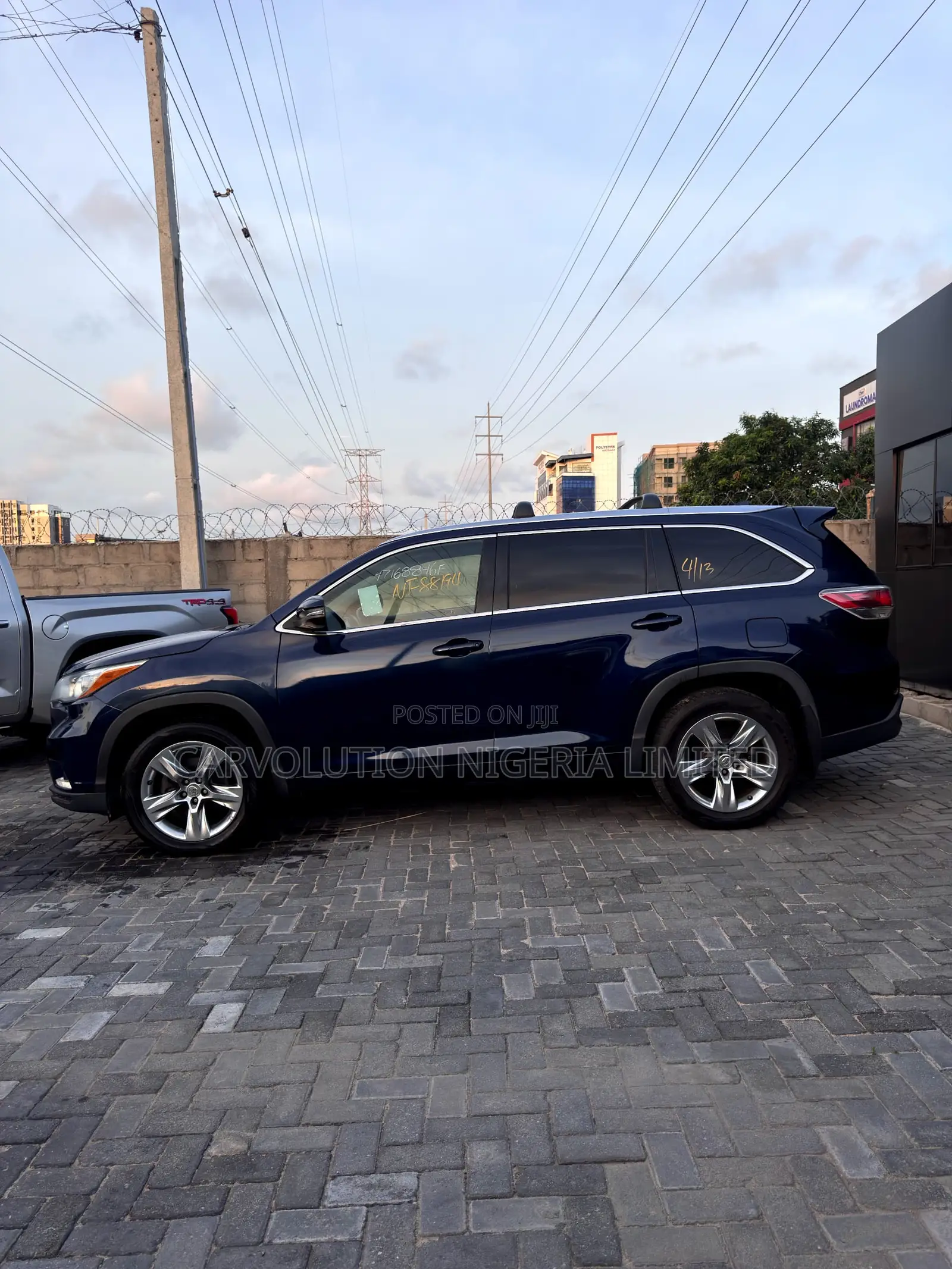 Toyota Highlander Limited 4dr SUV AWD (3.5L 6cyl 6A) 2015 Blue