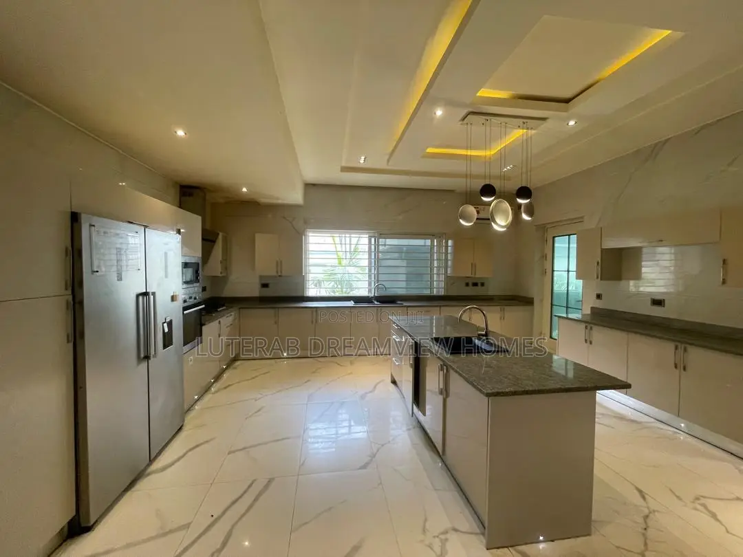 5bdrm Duplex in High Brow Guzape for rent