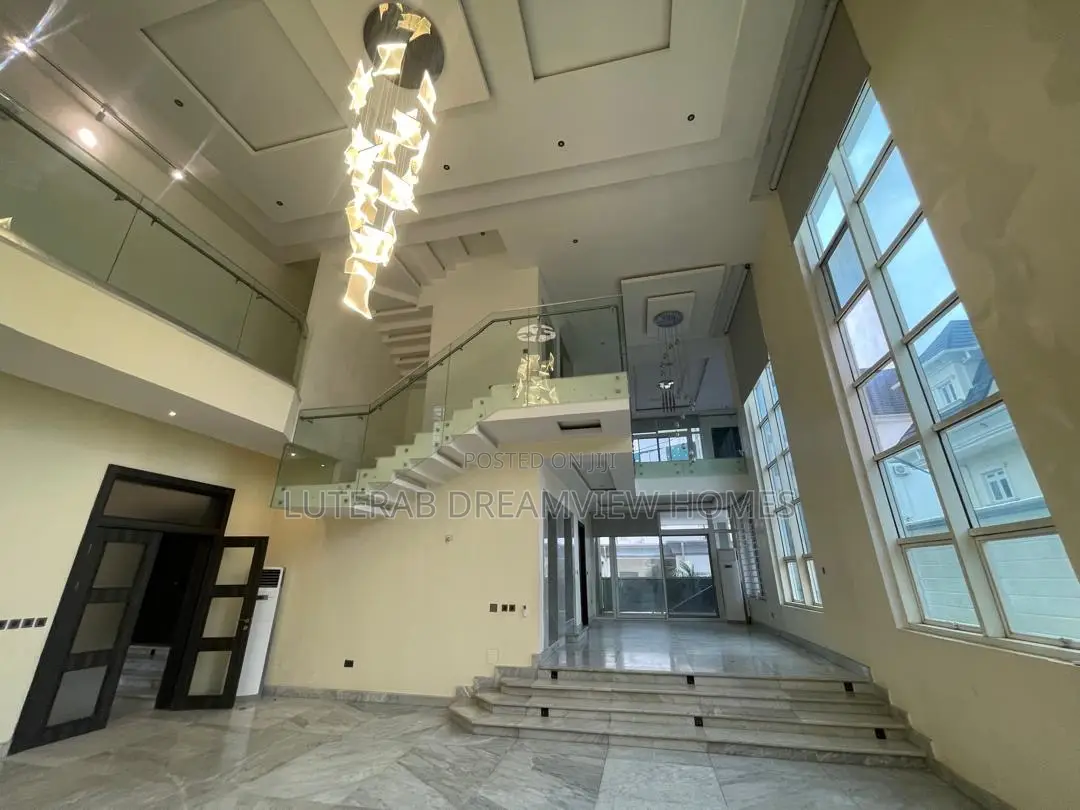 5bdrm Duplex in High Brow Guzape for rent
