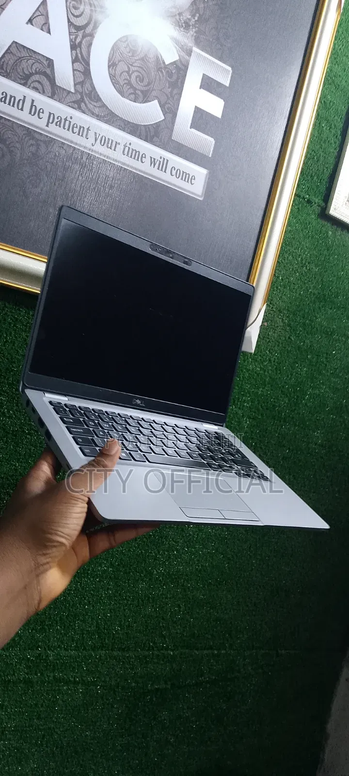 Laptop Dell Latitude 5310 8GB Intel Core i5 SSD 256GB