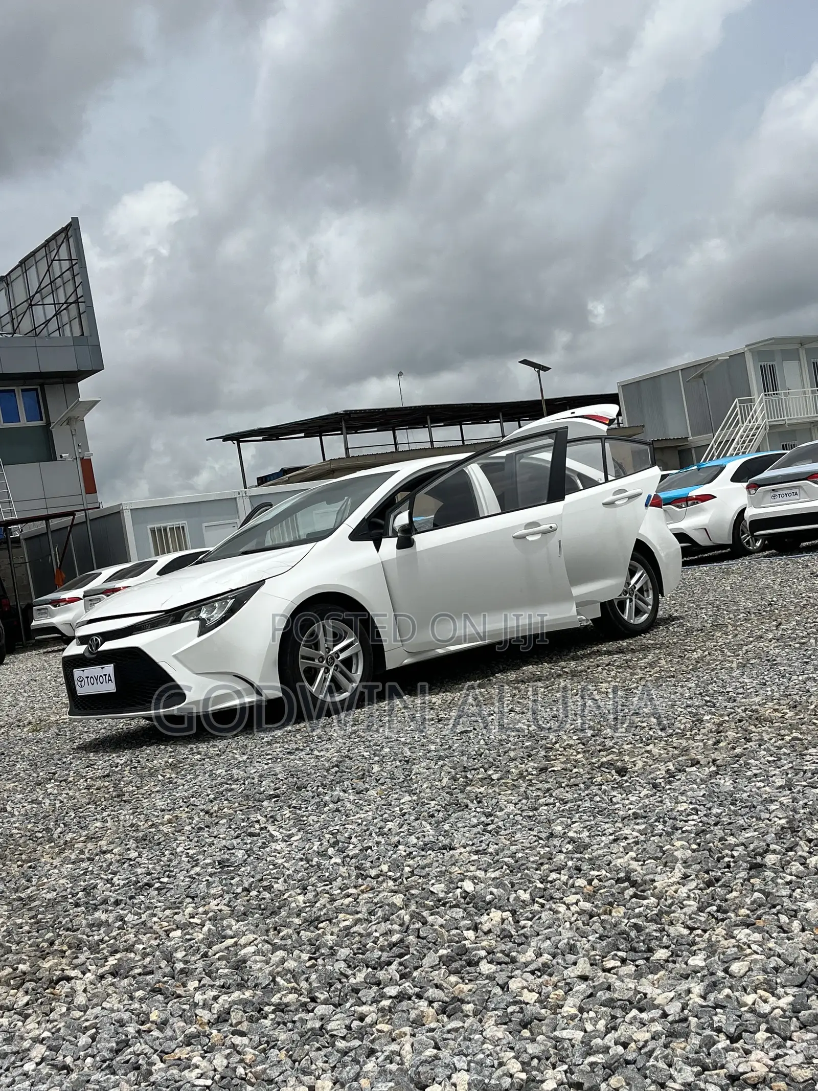 Toyota Corolla 2022 White