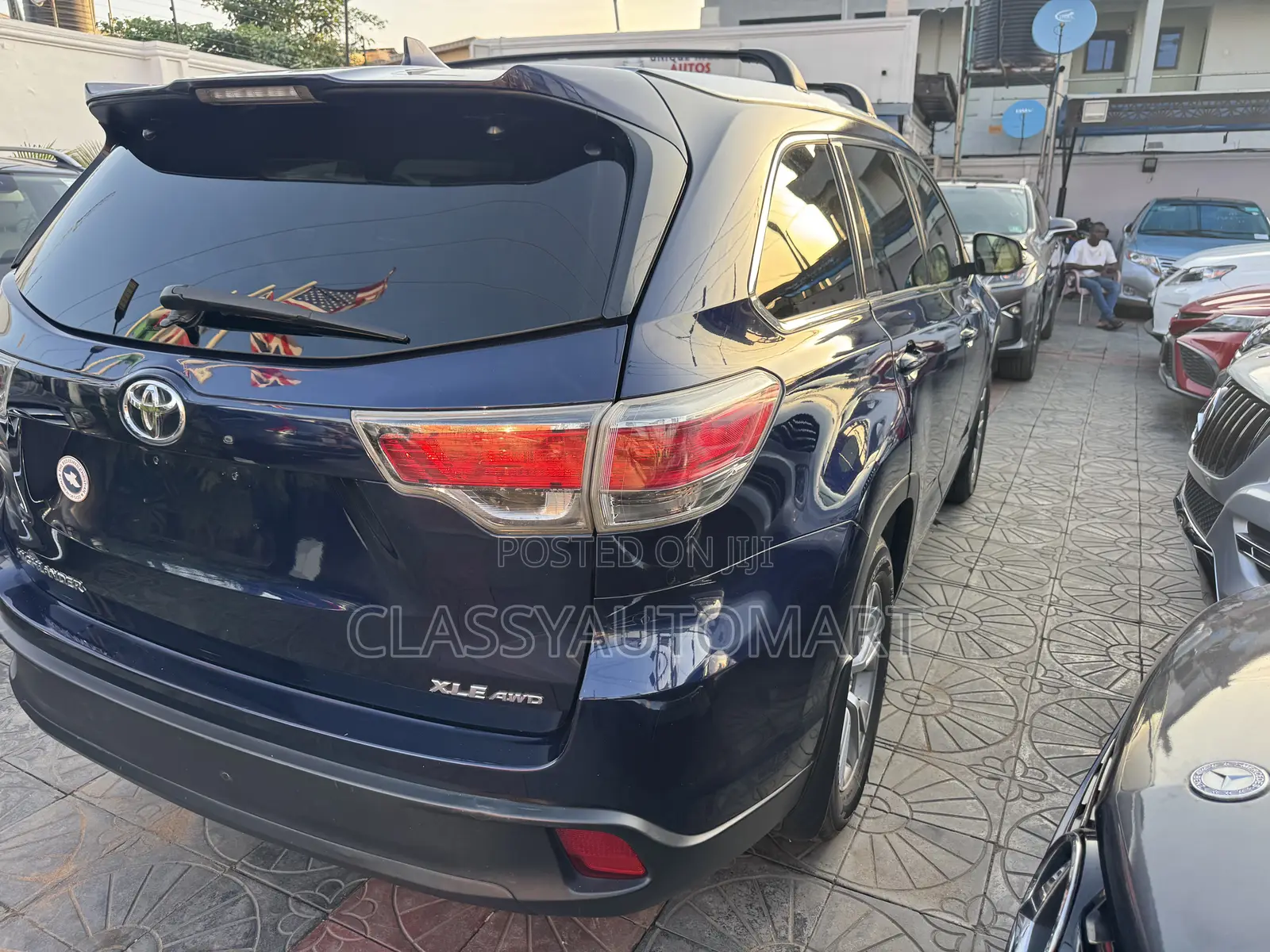 Toyota Highlander XLE 4dr SUV AWD (3.5L 6cyl 6A) 2015 Blue