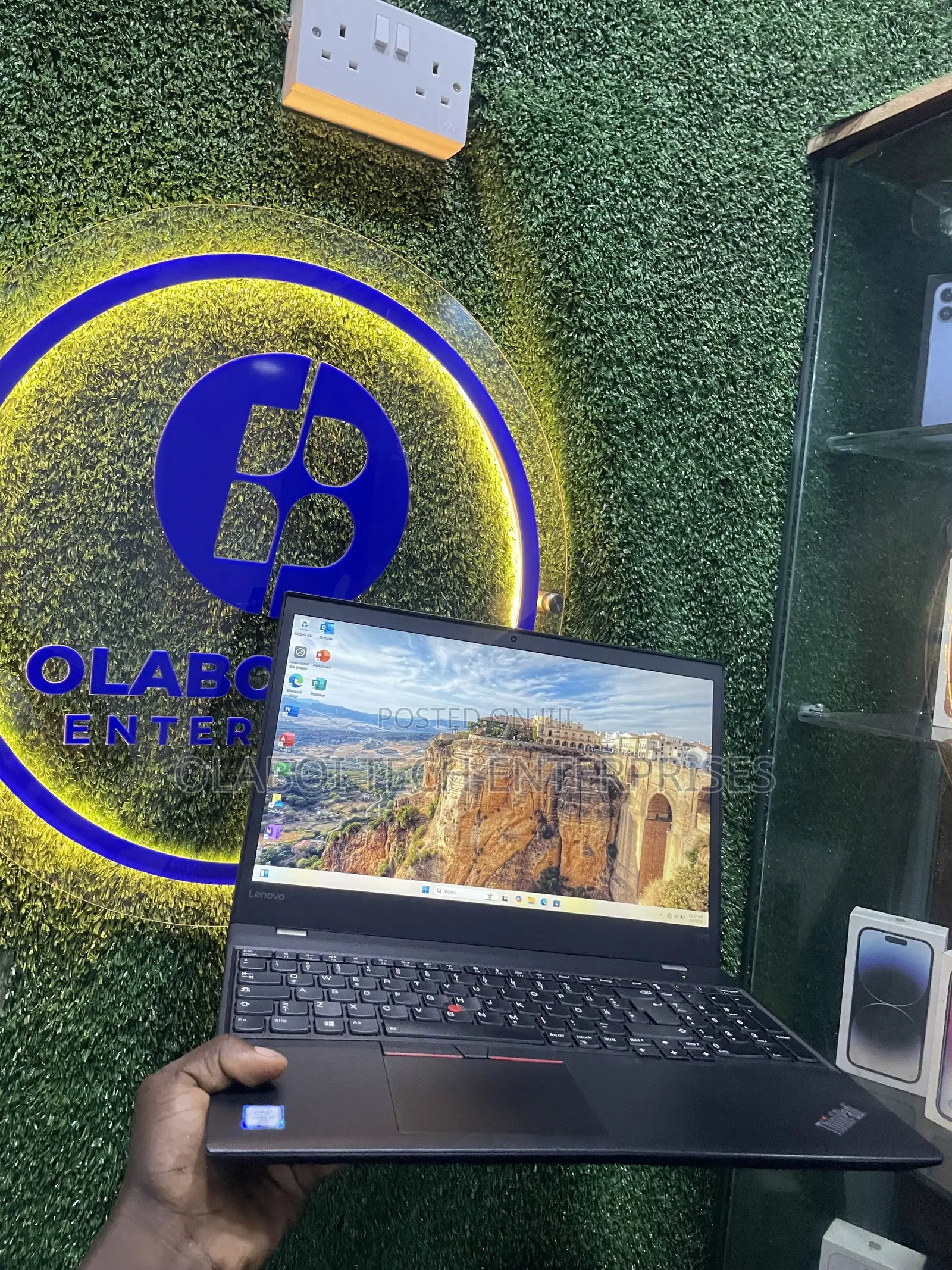 Laptop Lenovo ThinkPad T570 8GB Intel Core i7 SSD 256GB