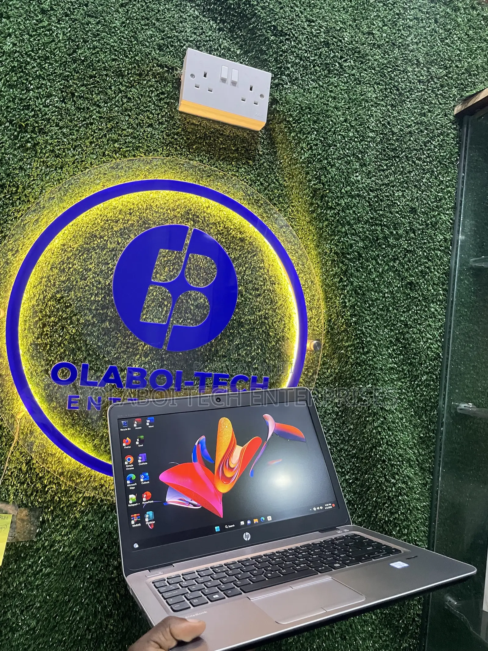 Laptop HP EliteBook 840 G3 8GB Intel Core i5 SSD 256GB