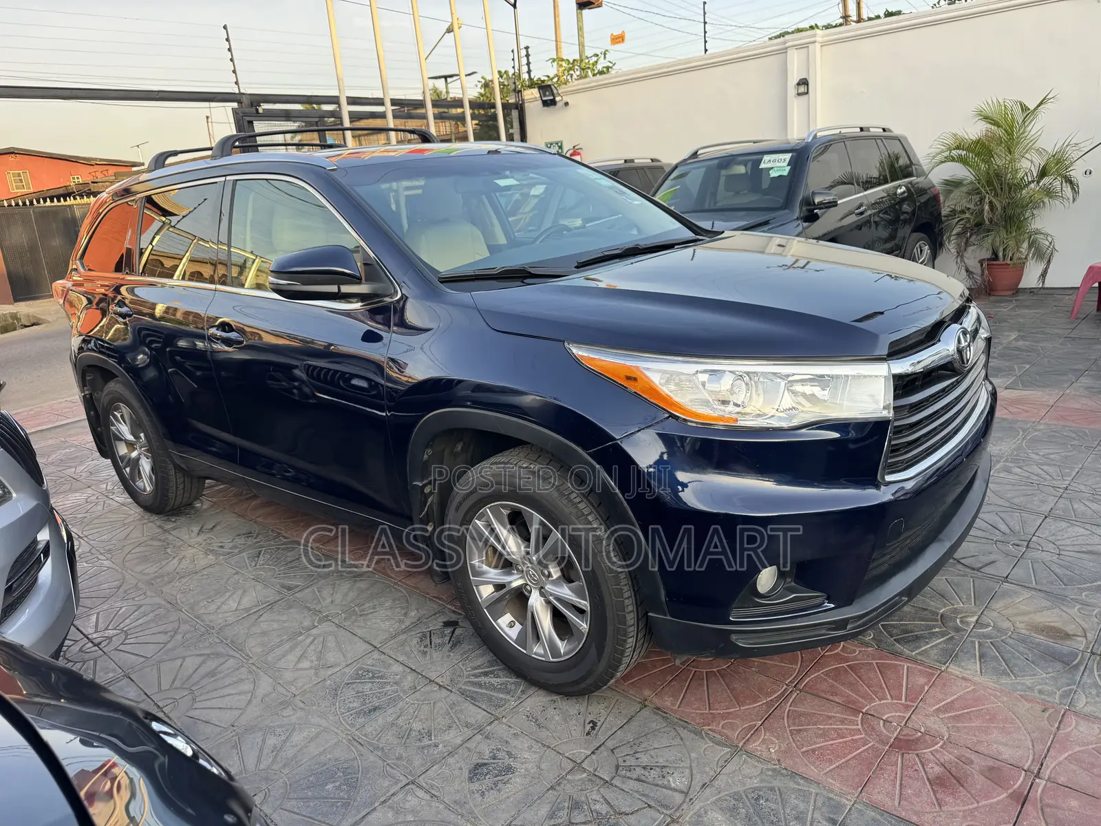 Toyota Highlander XLE 4dr SUV AWD (3.5L 6cyl 6A) 2015 Blue