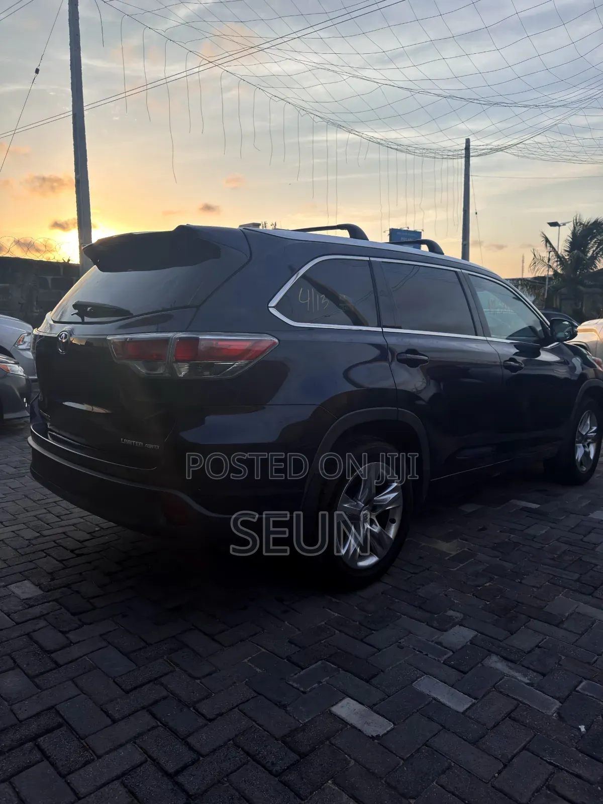 Toyota Highlander Limited 4dr SUV AWD (3.5L 6cyl 6A) 2015 Blue