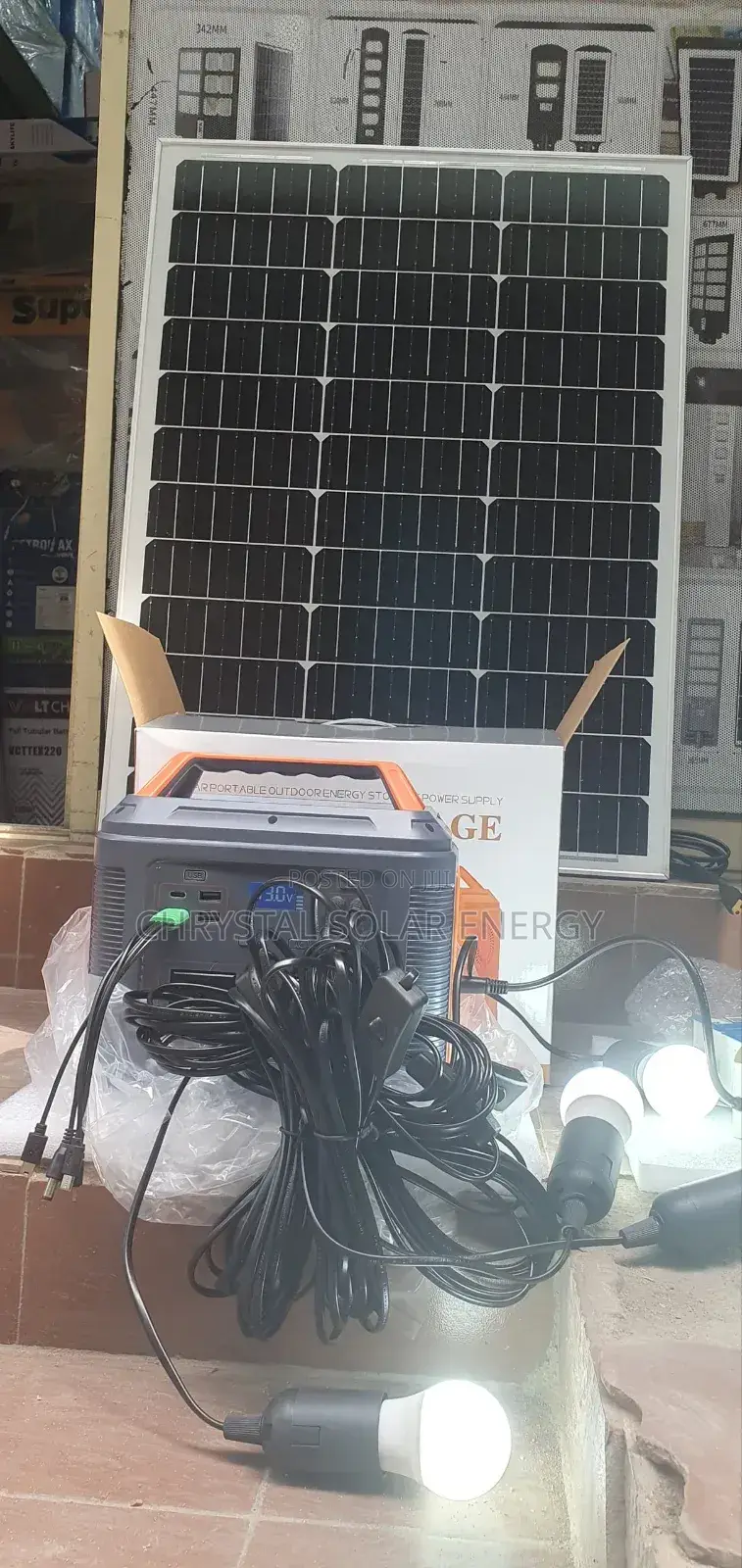500watts Solar Generator With Free Solar Panel, Bulbs Accessories