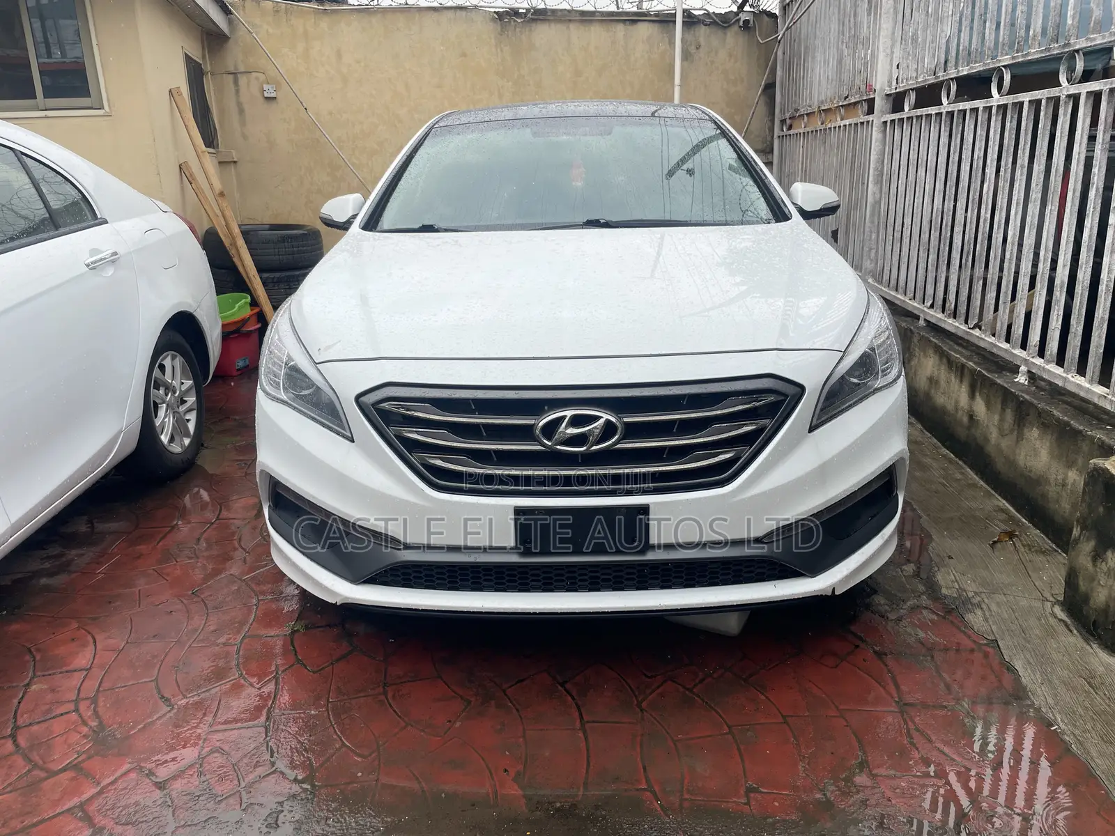 Hyundai Sonata Limited Sedan FWD (2.4L 4cyl 6A) 2017 White