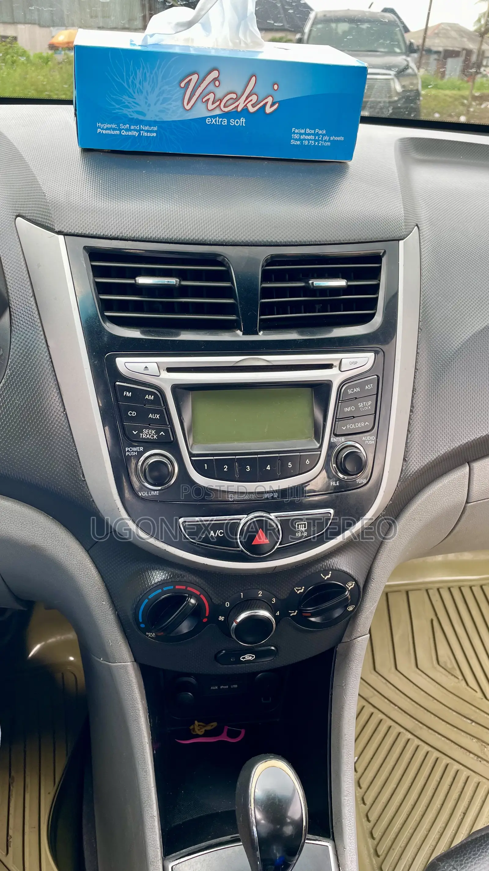 2010-15 Hyundai Accent Android Car Stereo