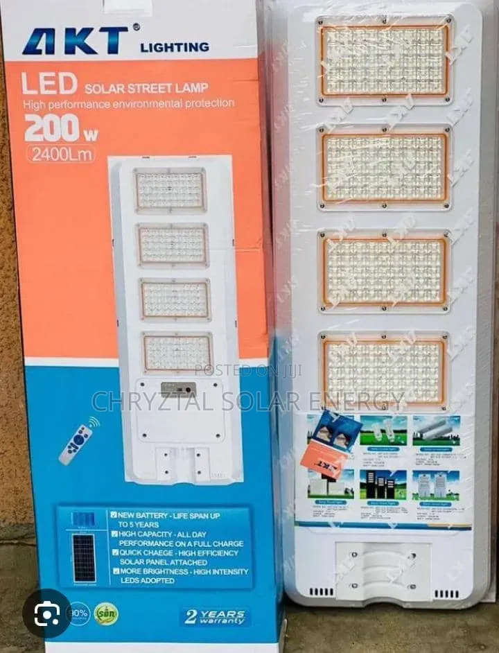 Original 200watts Akt Solar Street Light With Remote Control Kits