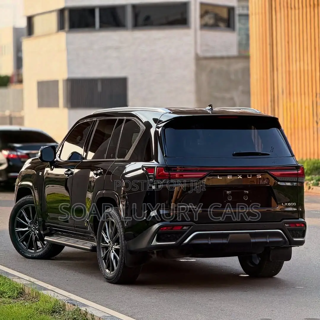 Lexus LX 600 2024 Black
