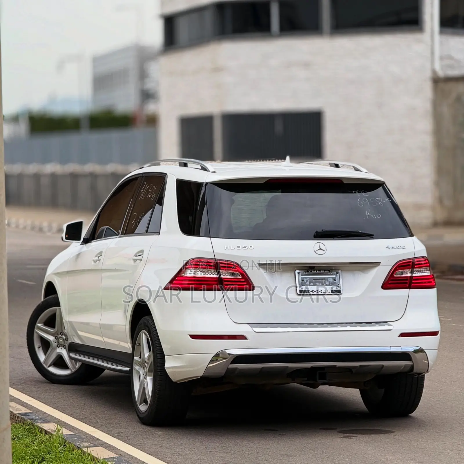 Mercedes-Benz M Class ML350 4MATIC 4dr SUV AWD (3.5L 6cyl 7A) 2014