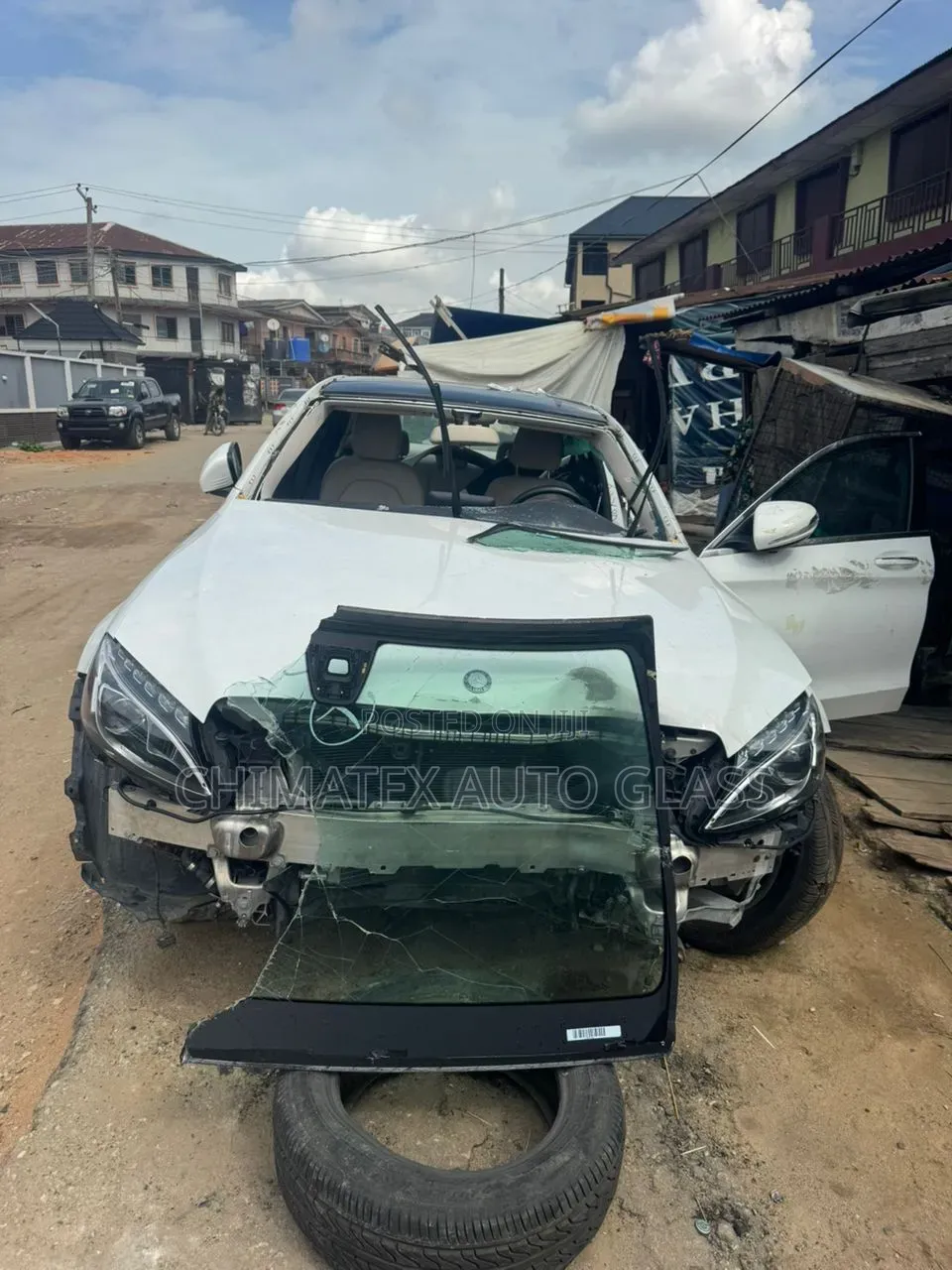 C300 2015 Windscreen Glass Available Installed at Chimatex