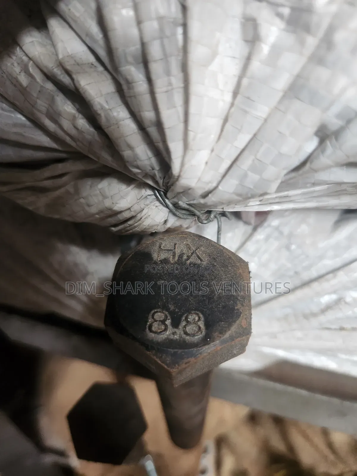 24mmx200mm(8"Inch)Grade 8.8 Mild Steel Bolt Nut