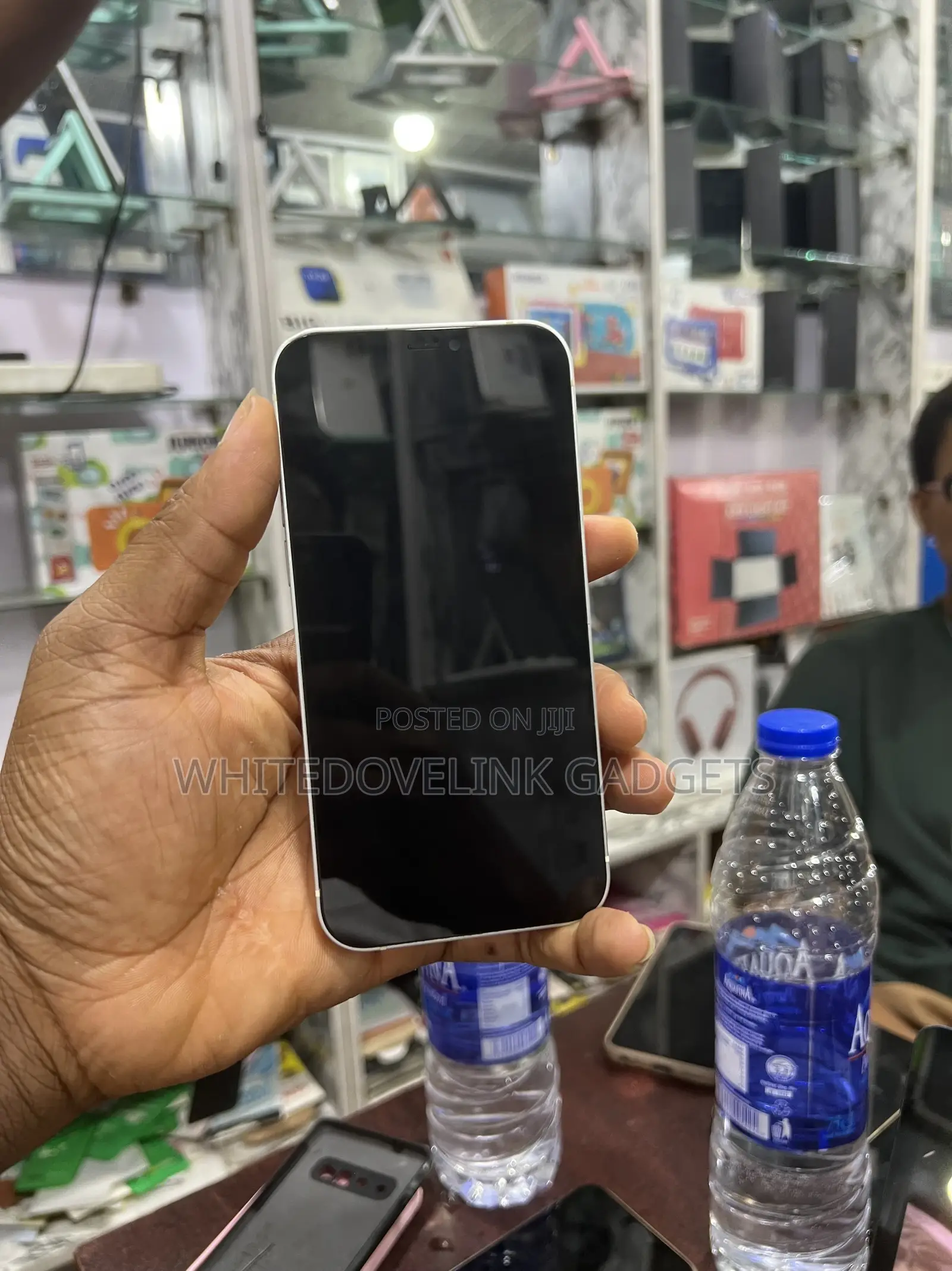 Apple iPhone 12 64 GB White