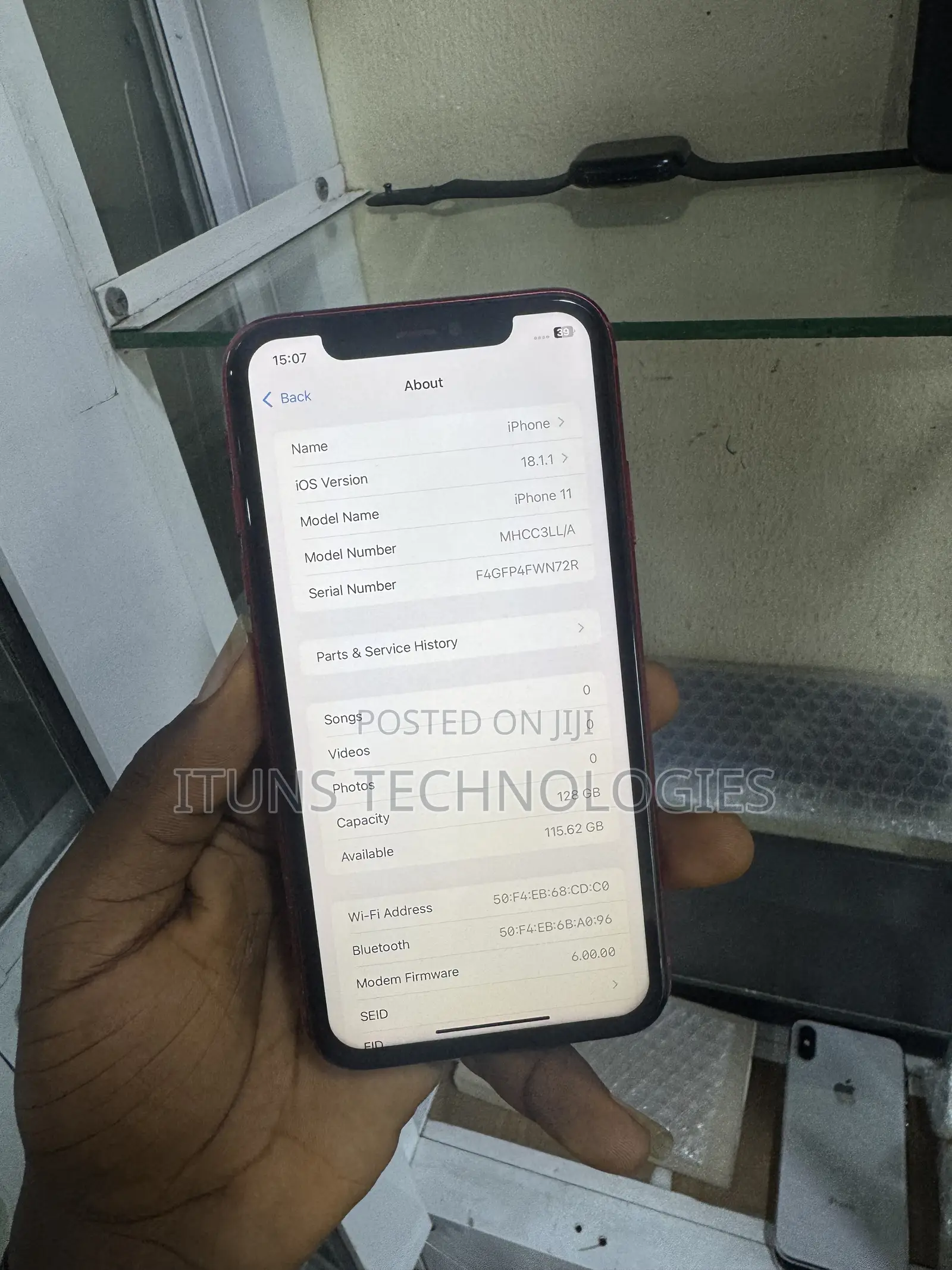 Apple iPhone 11 128 GB Red