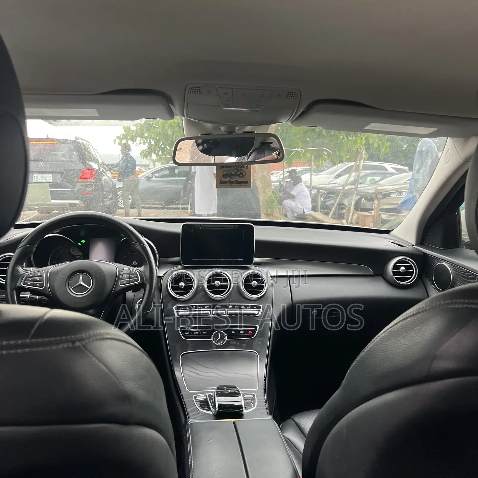 Mercedes-Benz C300 2016 White