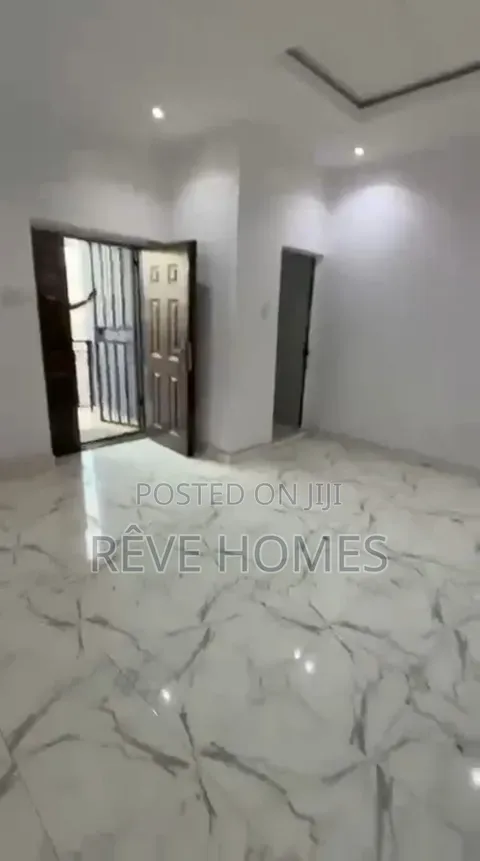 Mini Flat in Ijesha for rent