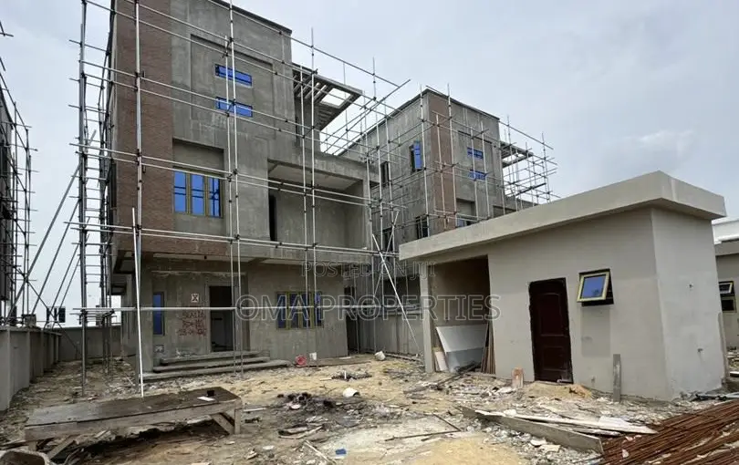Furnished 5bdrm House in Surulere for sale