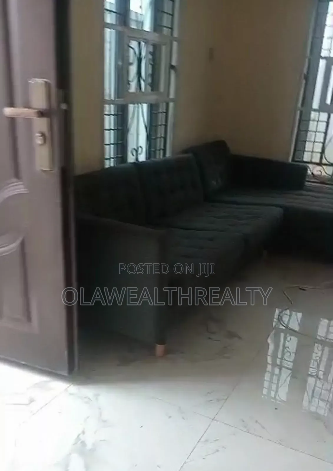 Mini Flat in Okebadan Estate, Akobo for rent