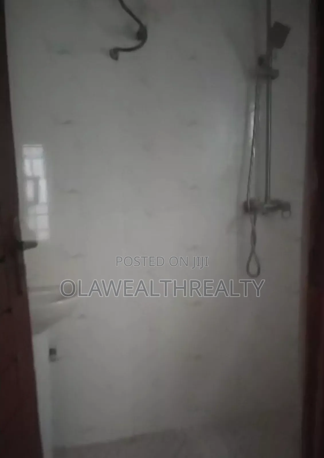 Mini Flat in Okebadan Estate, Akobo for rent