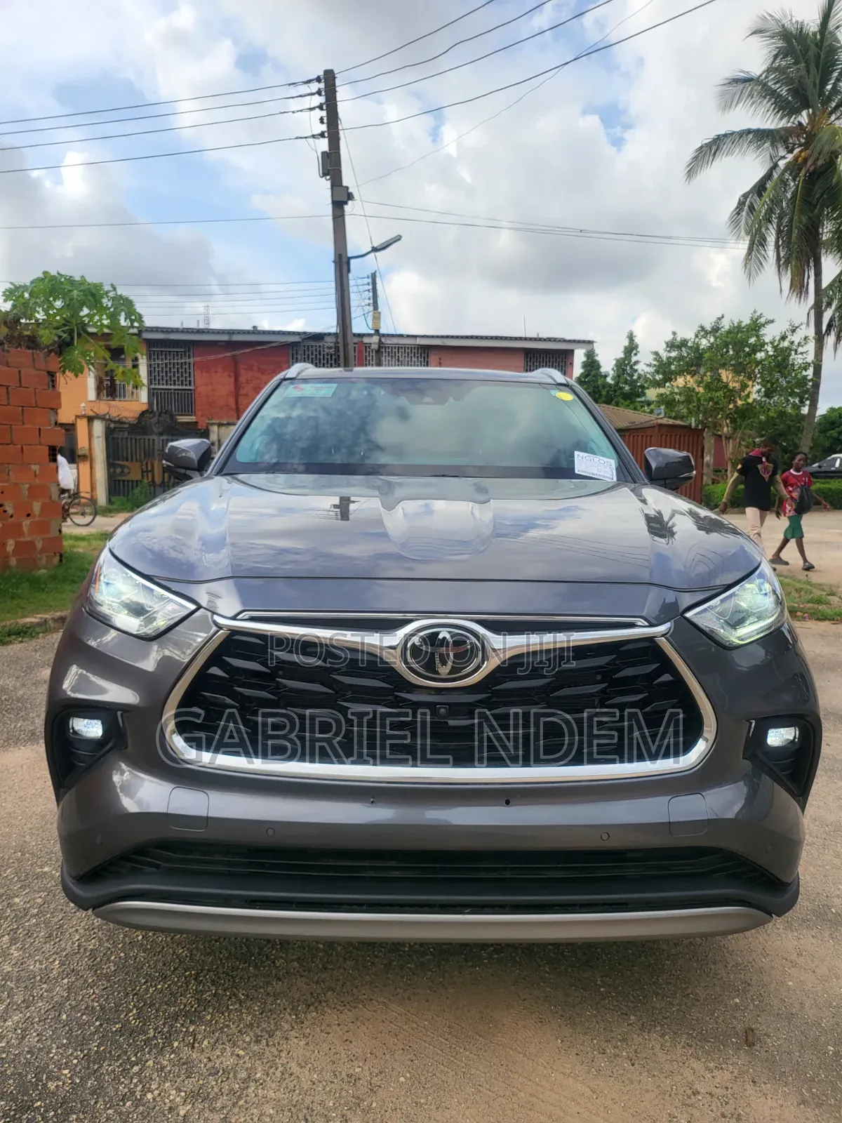 Toyota Highlander Platinum AWD 2024 Gray