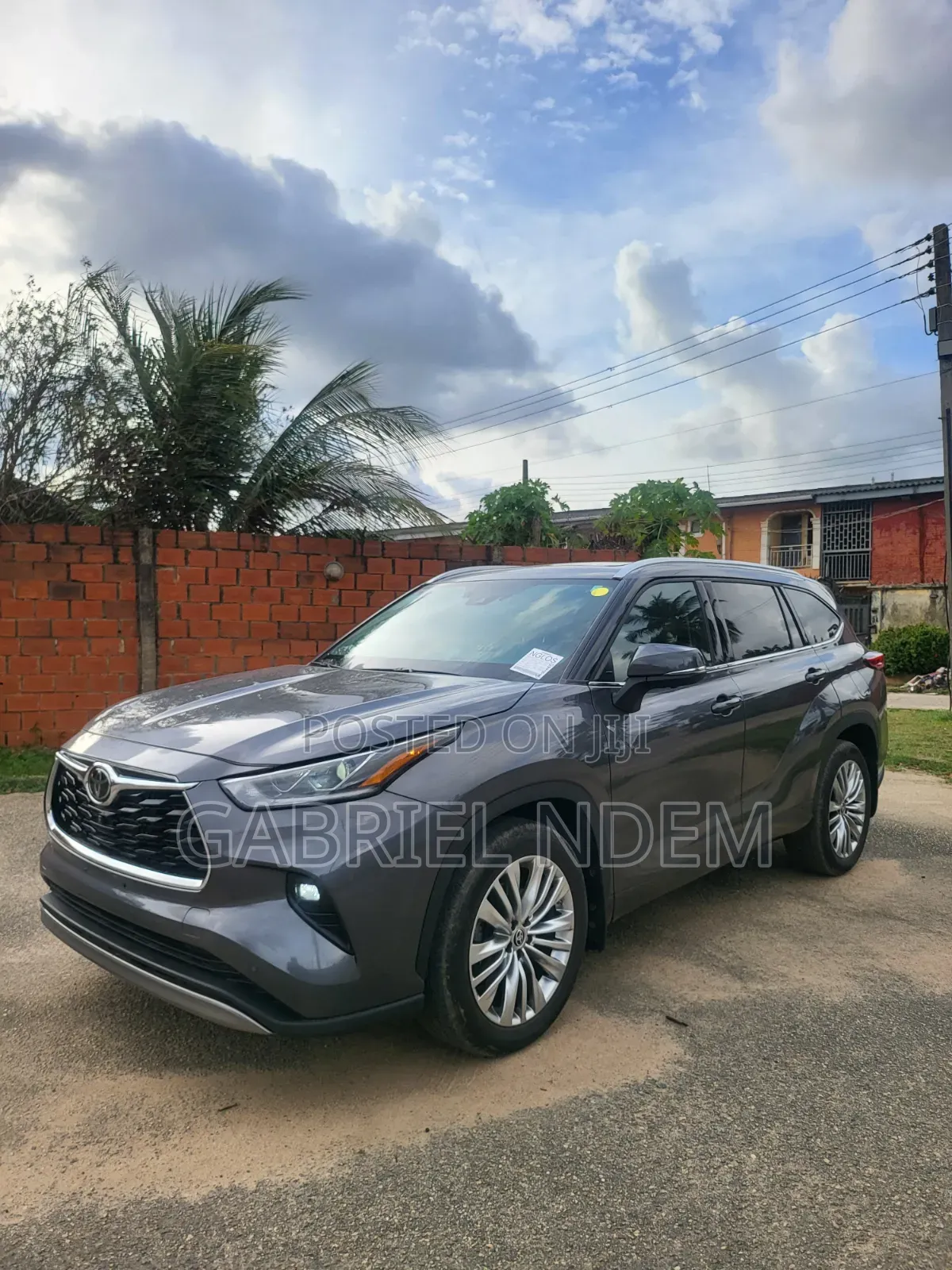 Toyota Highlander Platinum AWD 2024 Gray