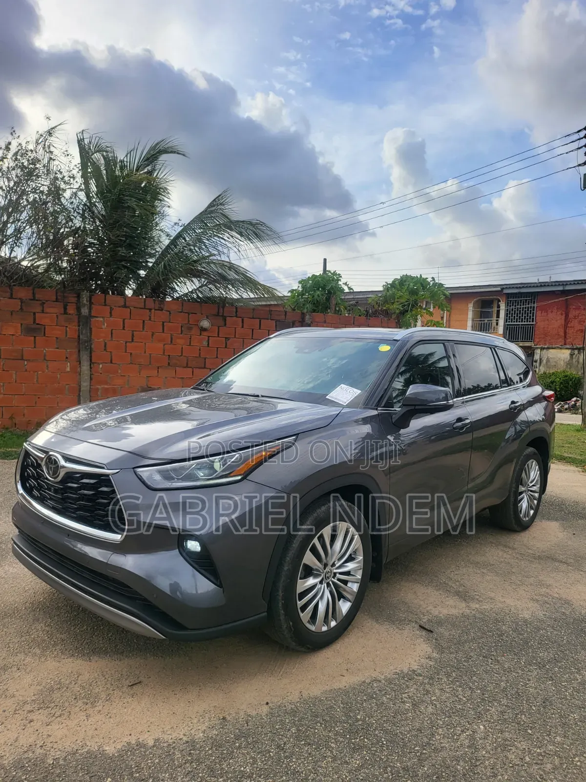 Toyota Highlander Platinum AWD 2024 Gray