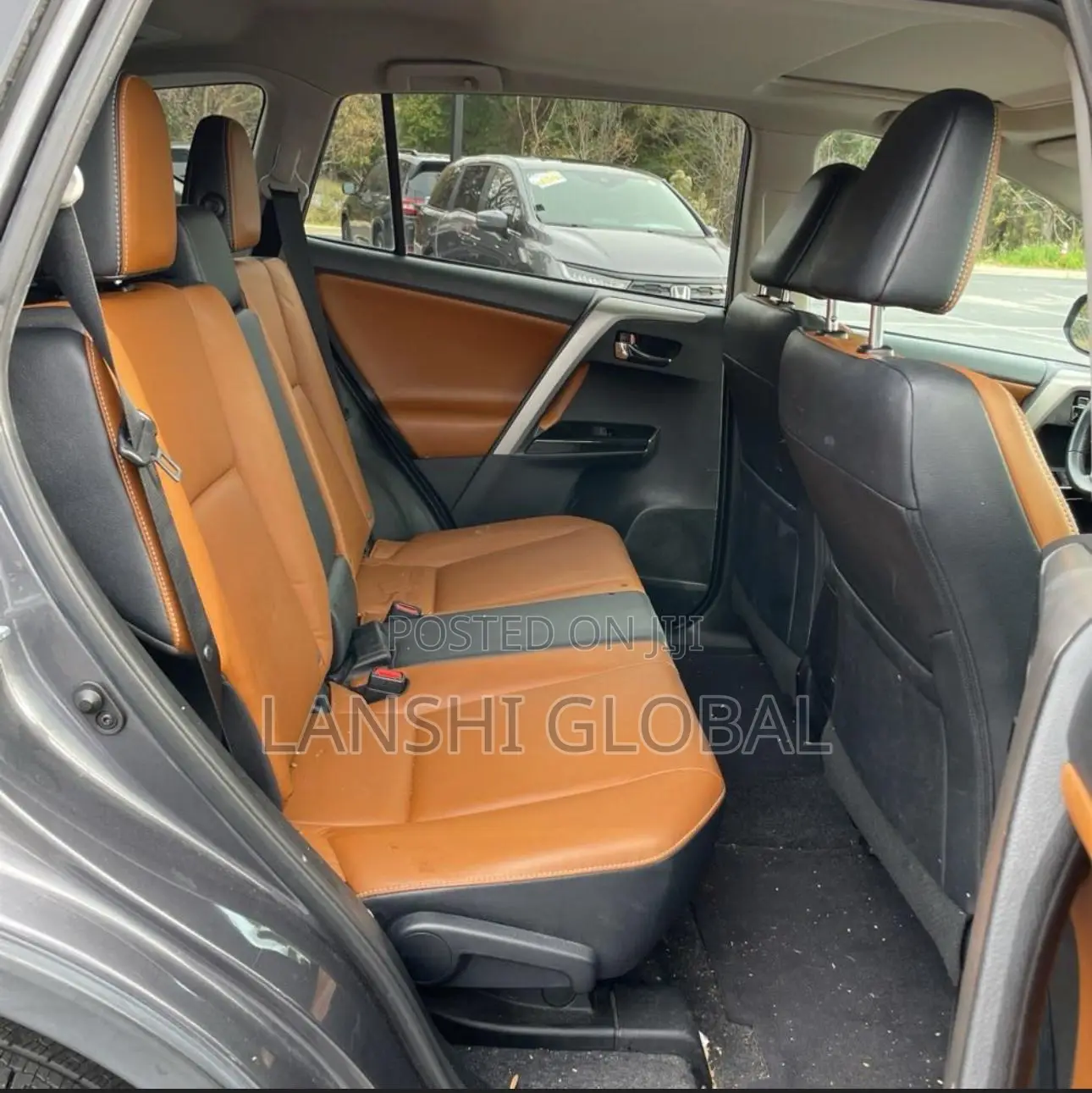 Toyota RAV4 Limited AWD (2.5L 4cyl 6A) 2017 Gray